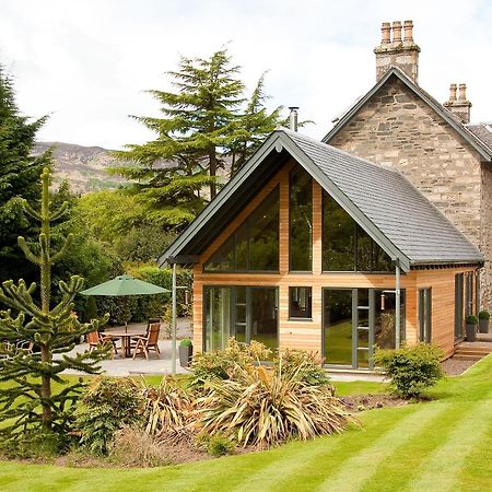 Гостевой дом Craigatin House & Courtyard Питлохри Экстерьер фото
